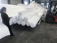 200克長絲土工布價格是多少