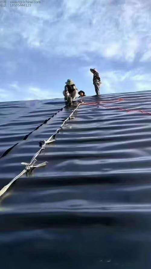 07mm養(yǎng)殖土工膜生產(chǎn)