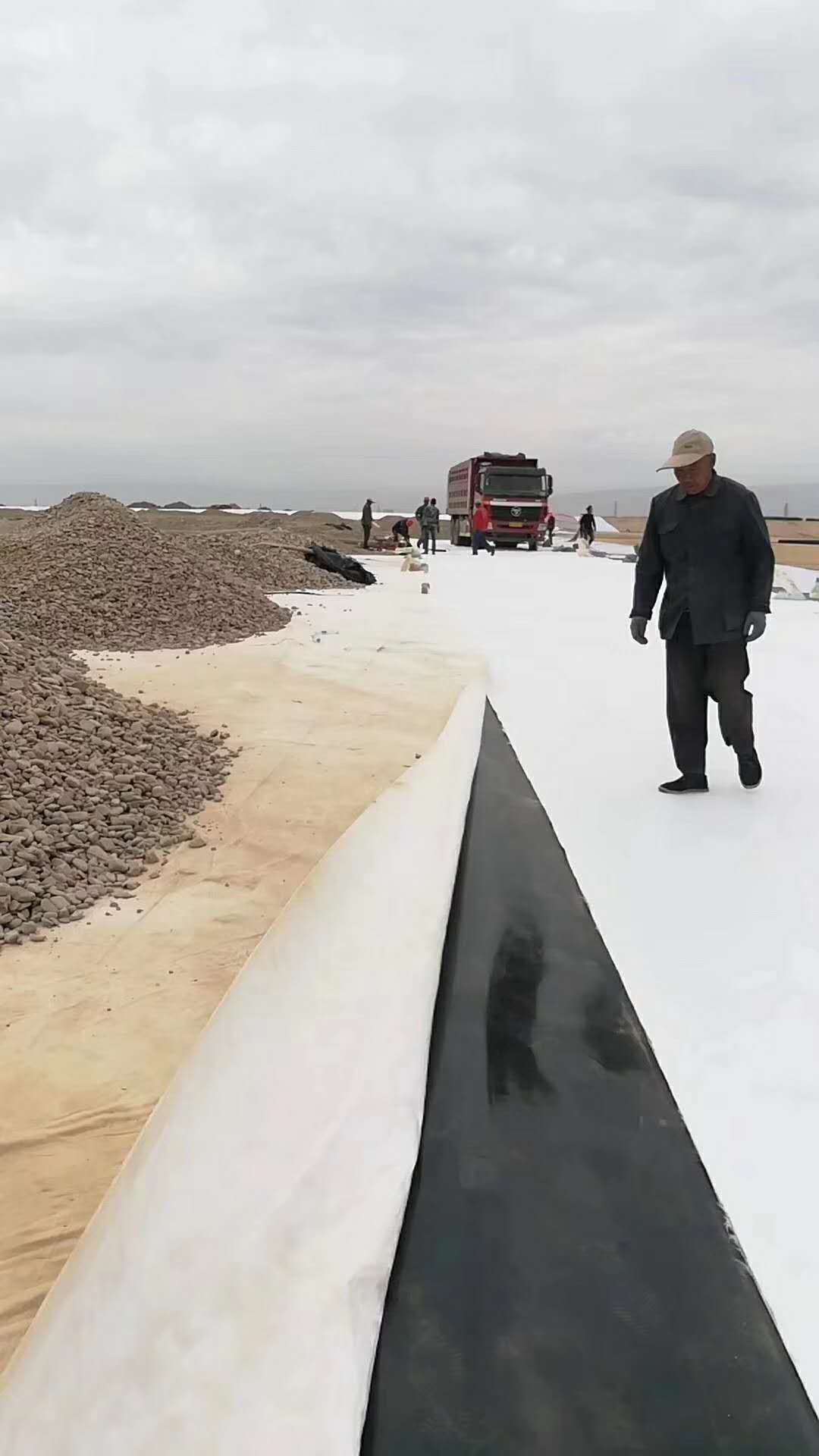 08mm污水池防滲膜多少錢