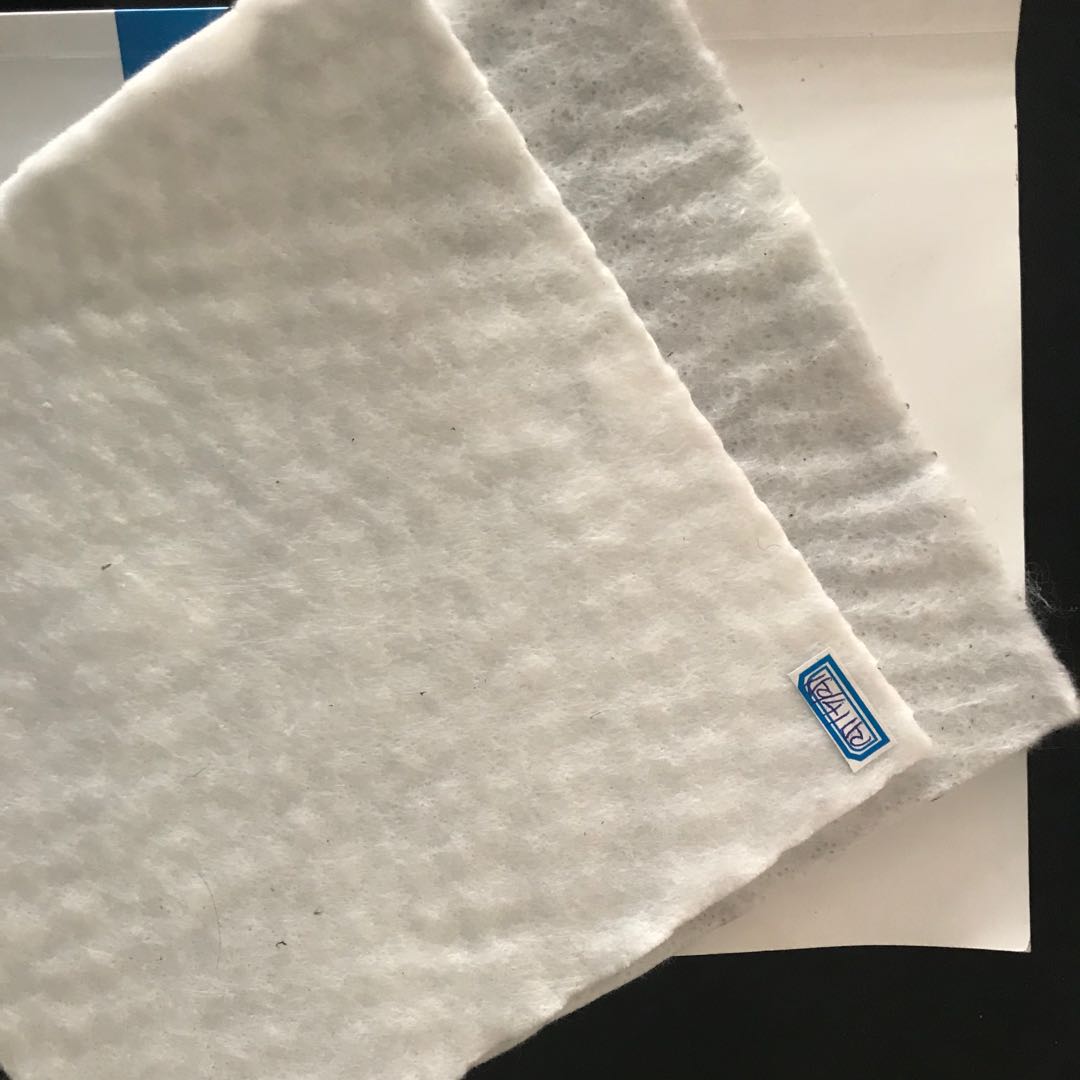 100g土工布土工格柵價格是多少