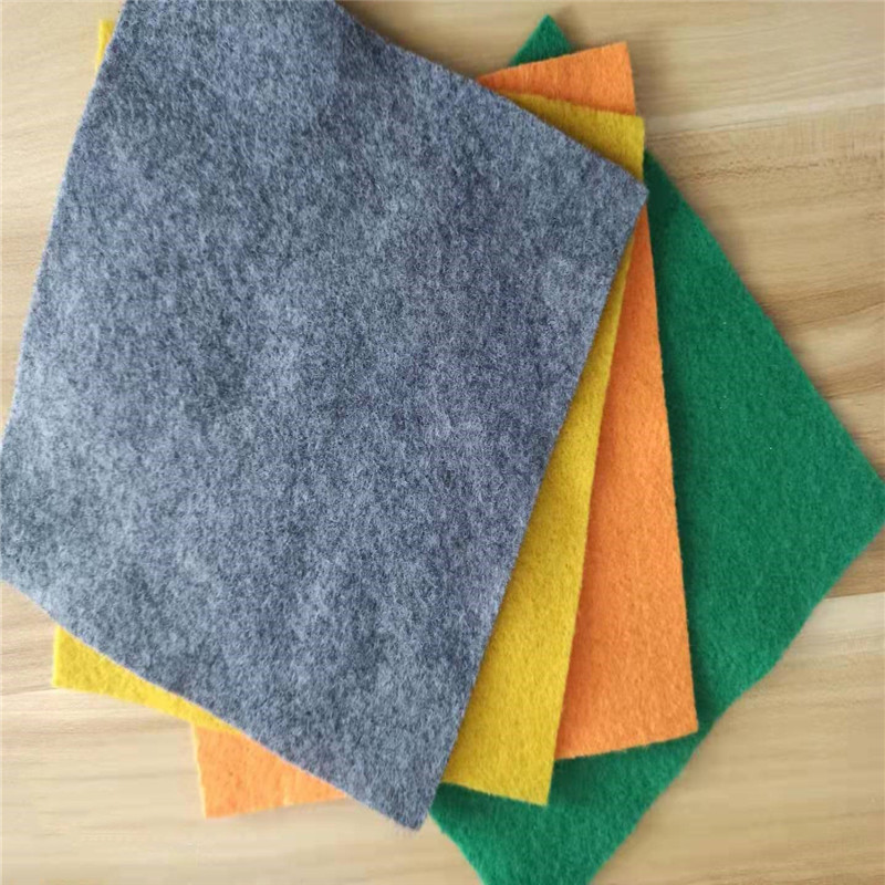 2mm藕池土工膜價格